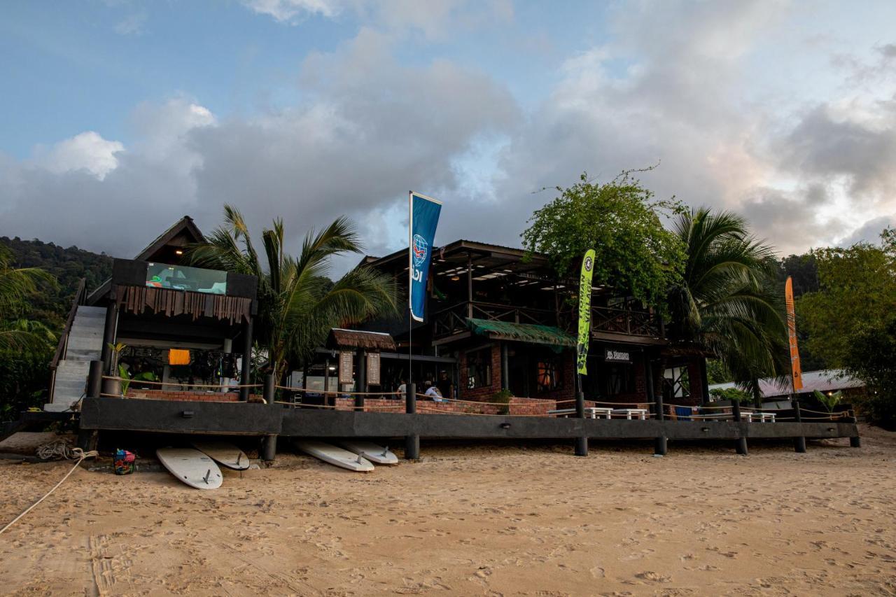 Tioman Cabana Bed & Breakfast Kampong Ayer Batang Exterior foto